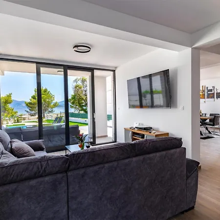 Semesterbostad Amazing In With Sauna