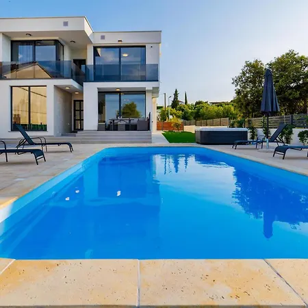 Amazing In With Sauna Semesterbostad