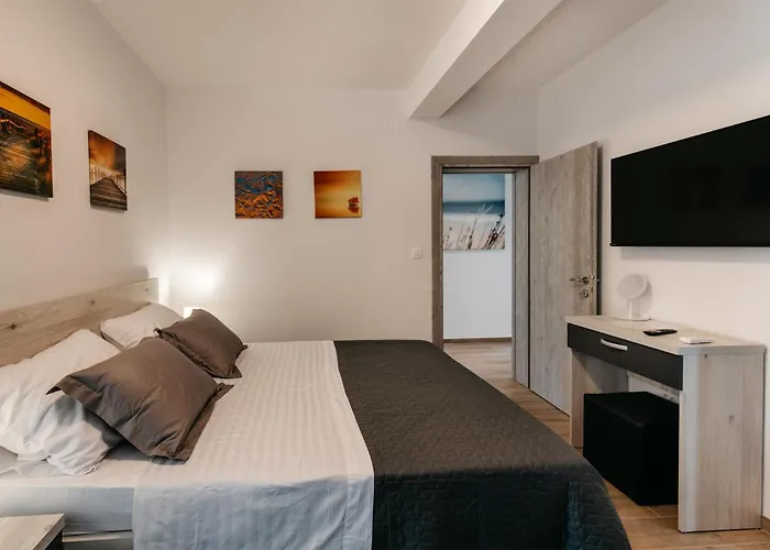 Holiday home Amazing In With Sauna Drace