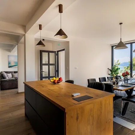 Amazing In With Sauna