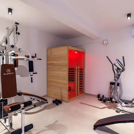 Amazing In With Sauna