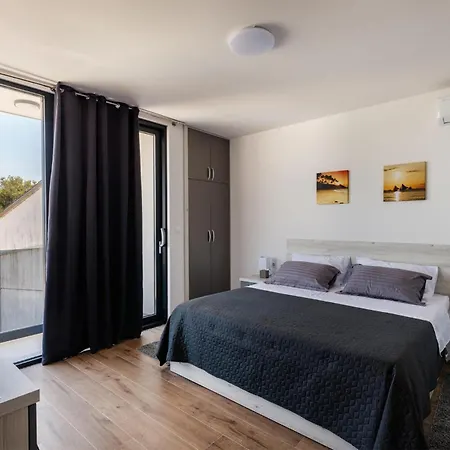 Amazing In With Sauna