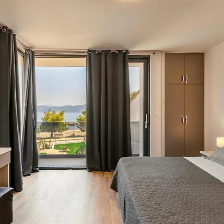 펜션 Amazing In With Sauna *