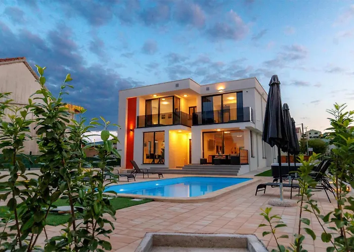 Amazing In With Sauna Drače