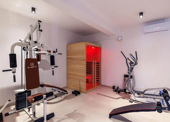 Amazing In With Sauna