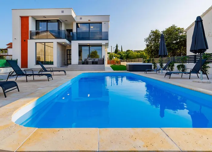 Amazing In With Sauna Hébergement de vacances