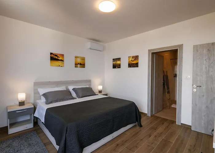 Amazing In With Sauna Hébergement de vacances